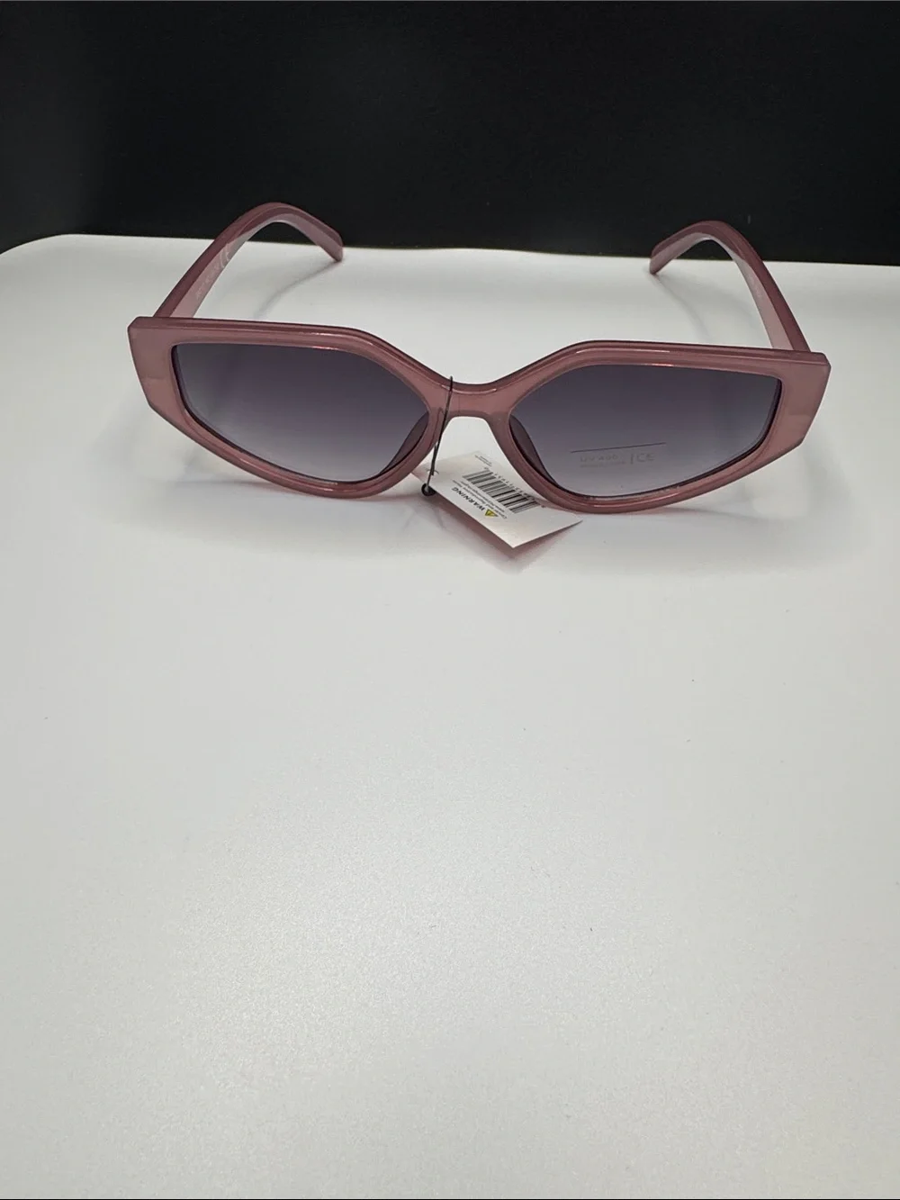Stylish Pink Cat-Eye Women’s Sunglasses
